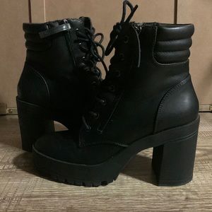 BLACK HEELED COMBAT BOOTS!!!
